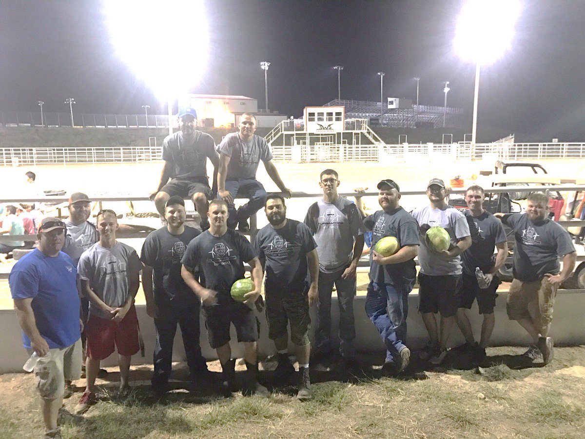 InvenergyLLC's tweet photo. Buckeye and Bethel #WindTechnicians dominated the @EllisCountyKS Fair Ag Olympics this year! #AmericanWindWeek #InvenergyCommunities https://t.co/Y3xQ8rWU1u