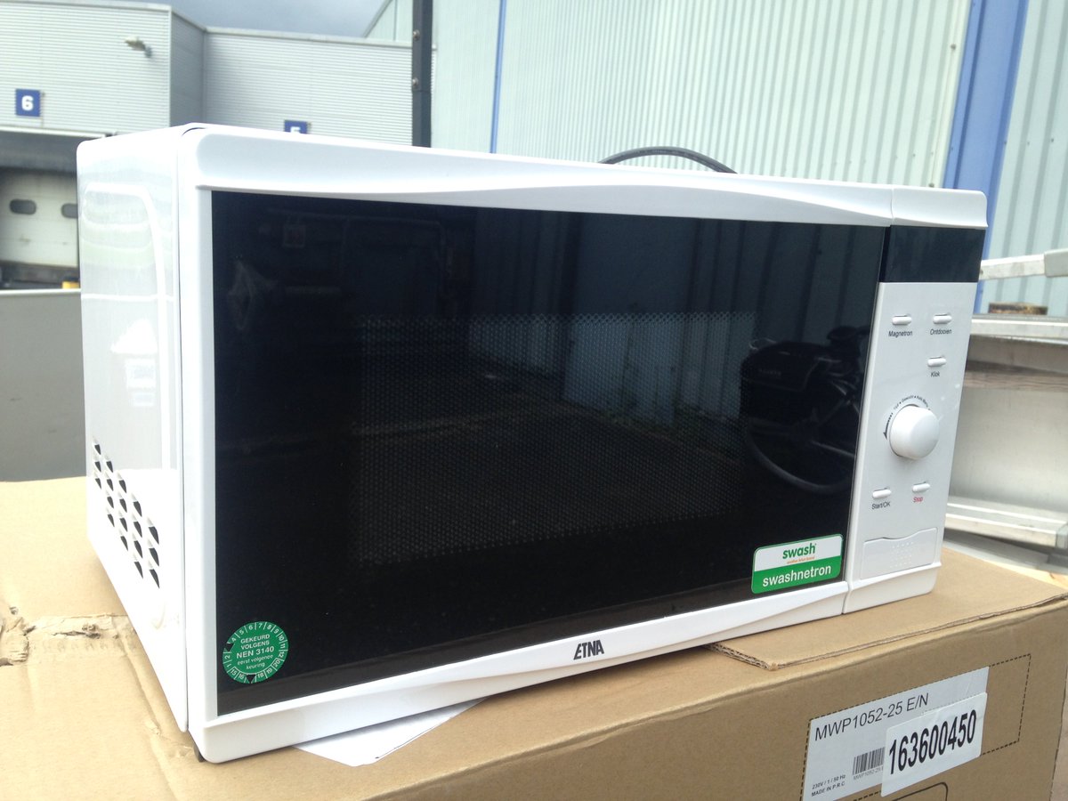 LUitdaging's tweet image. In onze nieuwsbrief: club- of buurthuis pimpen? O.a. (stam)tafels, fauteuils, magnetrons  bit.ly/2uA0wb9 of bit.ly/2d2YXxY