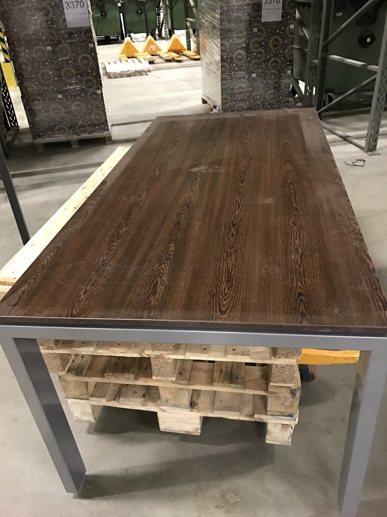 LUitdaging's tweet image. In onze nieuwsbrief: club- of buurthuis pimpen? O.a. (stam)tafels, fauteuils, magnetrons  bit.ly/2uA0wb9 of bit.ly/2d2YXxY