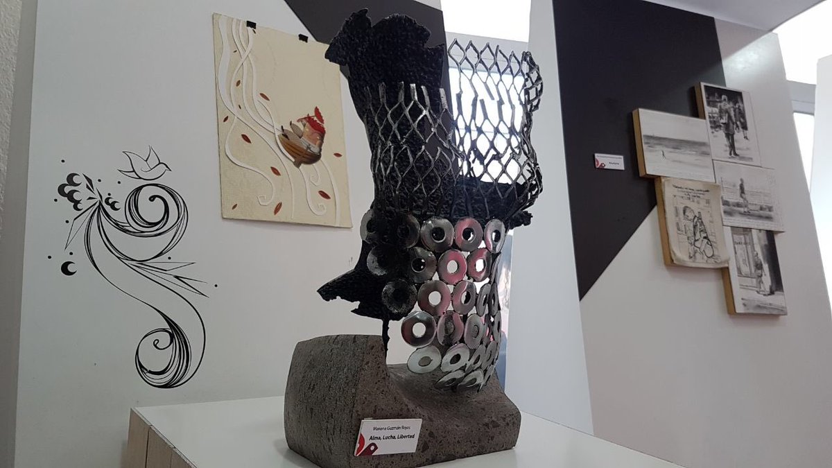 Alc_Iztapalapa's tweet photo. Inaugura Delegada @DioneAnguianoF #Expo "Caminos de la libertad" de la organización @cam_lib con su presidente @SergioSarmiento. https://t.co/vziPLMSToO