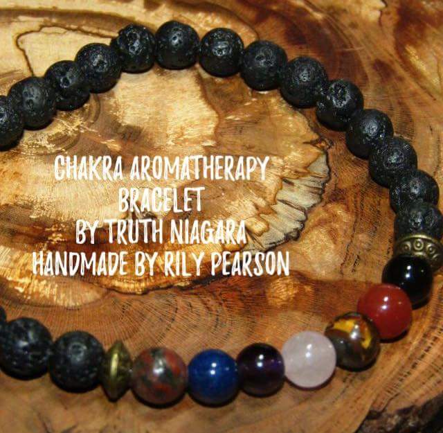 BathBombDealer's tweet photo. New bracelets are up on the website.  Contact me to order 😍 

#hopeforparker #dragonsvein #chakra #truthniagara #essentialoils #lavarocks https://t.co/q0NmEs4D9k