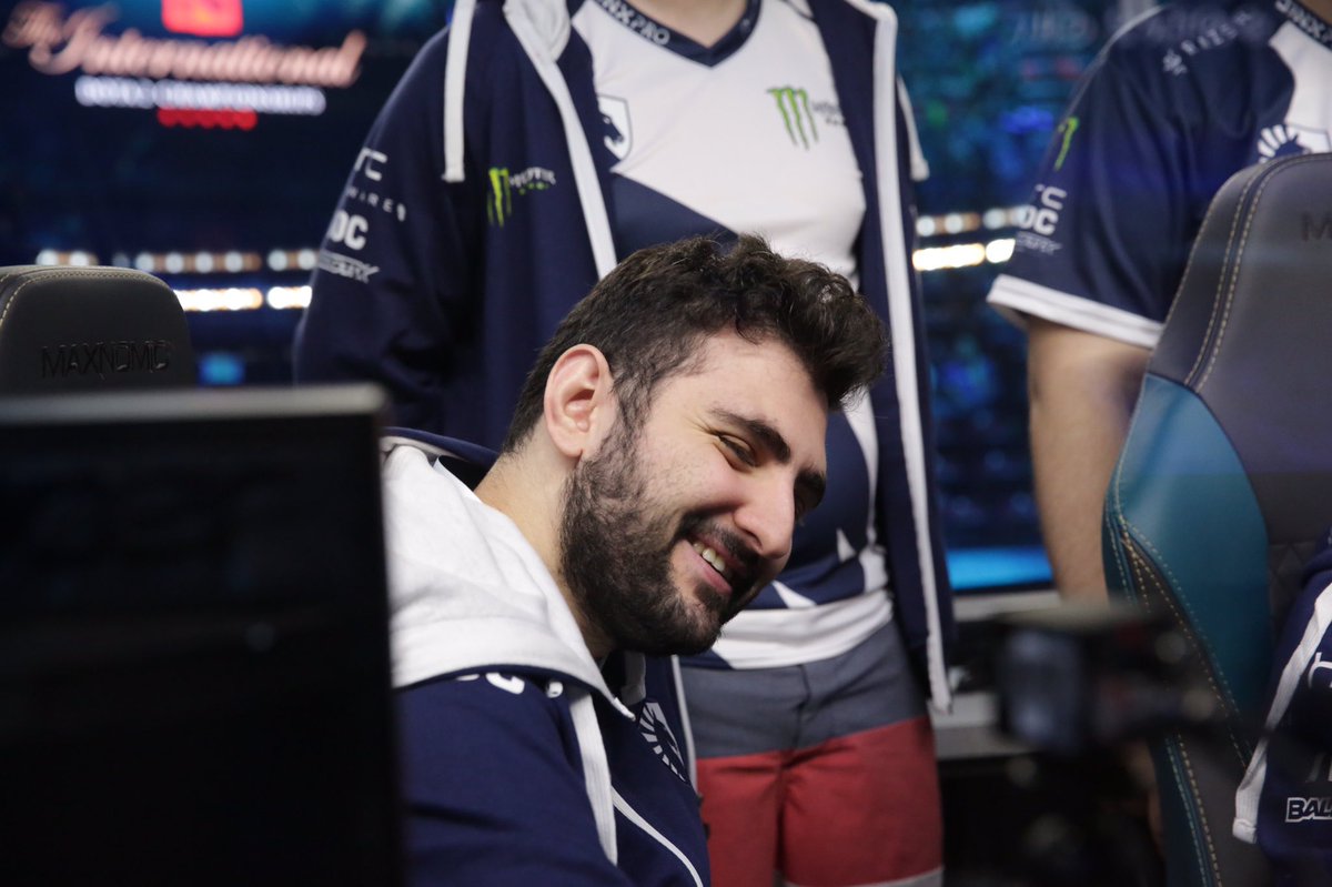 Dota 2 On Twitter Liquid Stand Firm And Force A Game Three