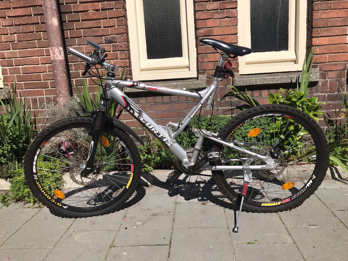 Ruilactie Poco a Poco: interesse in n mountainbike? Jouw aankoop helpt 14 kinderen met het volgen van onderwijs! Interesse? Graag reactie