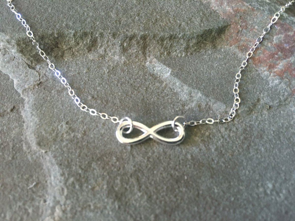 SilverSculptor's tweet photo. Infinity Necklace, Valentine'd Day Gift, Gift for My Wife, G… https://t.co/U6Ff1cJLao #SilverSculptor #InfinityCharm https://t.co/aA49gVQlM7