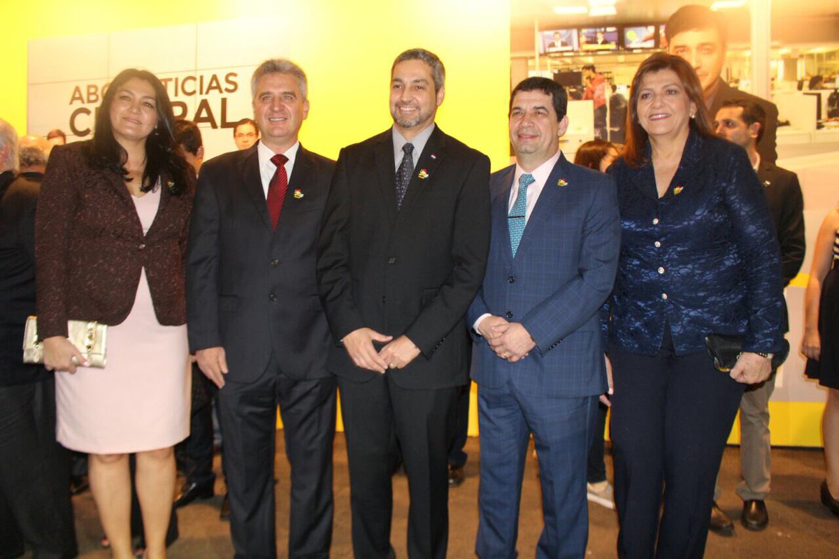 MaritoAbdo's tweet photo. Compartiendo el festejo de un aniversario especial de ABC Color #ABCCuenta50 https://t.co/uczO1au84I