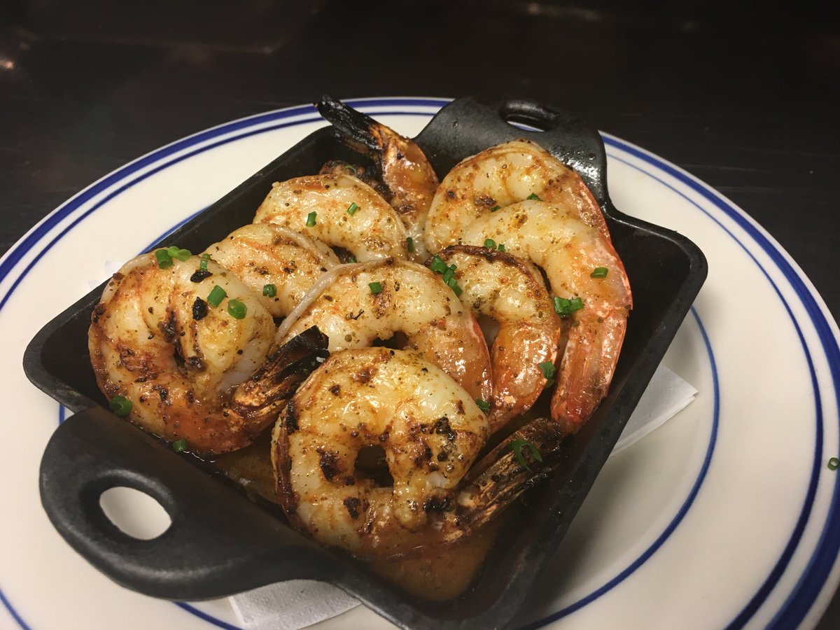 stantongreenedc's tweet photo. Mondays - 50% off all Scotch plus our Japanese selections. Goes perfectly with New Orleans BBQ shrimp #dcghappyhour #dcsnack #caphill https://t.co/Wv2mwmsB9f
