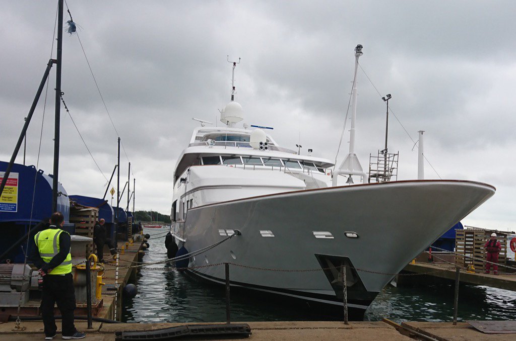 BurgessMarine's tweet photo. Another shot of MY Tacanuya leaving @BurgessMarine #Portchester today - another major #refit complete; #Superyacht. https://t.co/obORQI1LRA