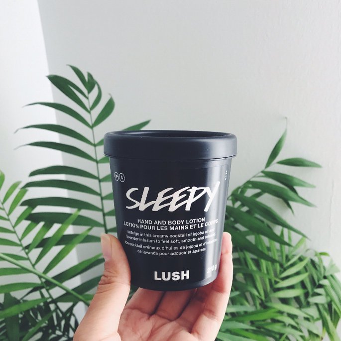 annnazee's tweet photo. In love with this calming and extremely moisturizing lotion from Lush Cosmetics! https://t.co/ERar84PQaC