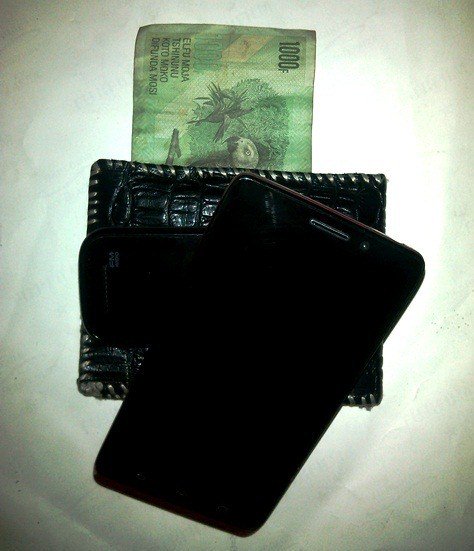 congodiscovery's tweet photo. Alerte ! Transactions Mpesa : Vodacom ciblé ? https://t.co/lZrUC1uPRl https://t.co/6uGByb72ns