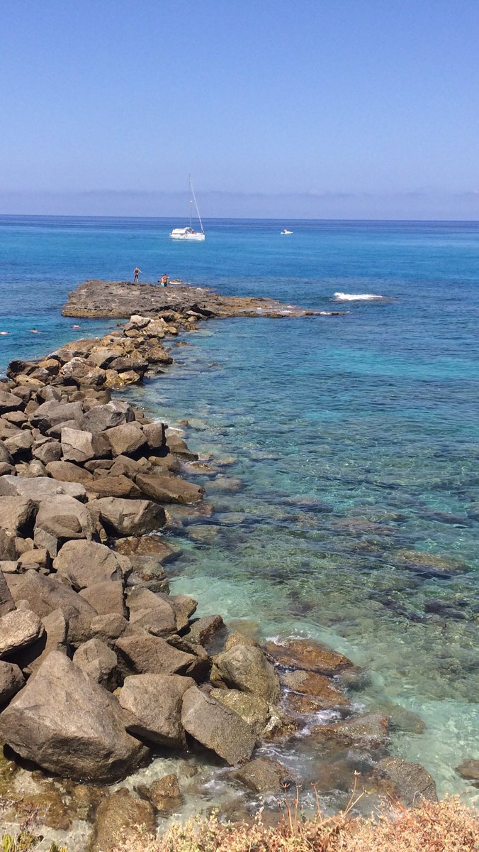 KookieJamie's tweet photo. Throwback to these memories😍💕 #Italy #holidays #calabria #beach https://t.co/giS8p4IxBX