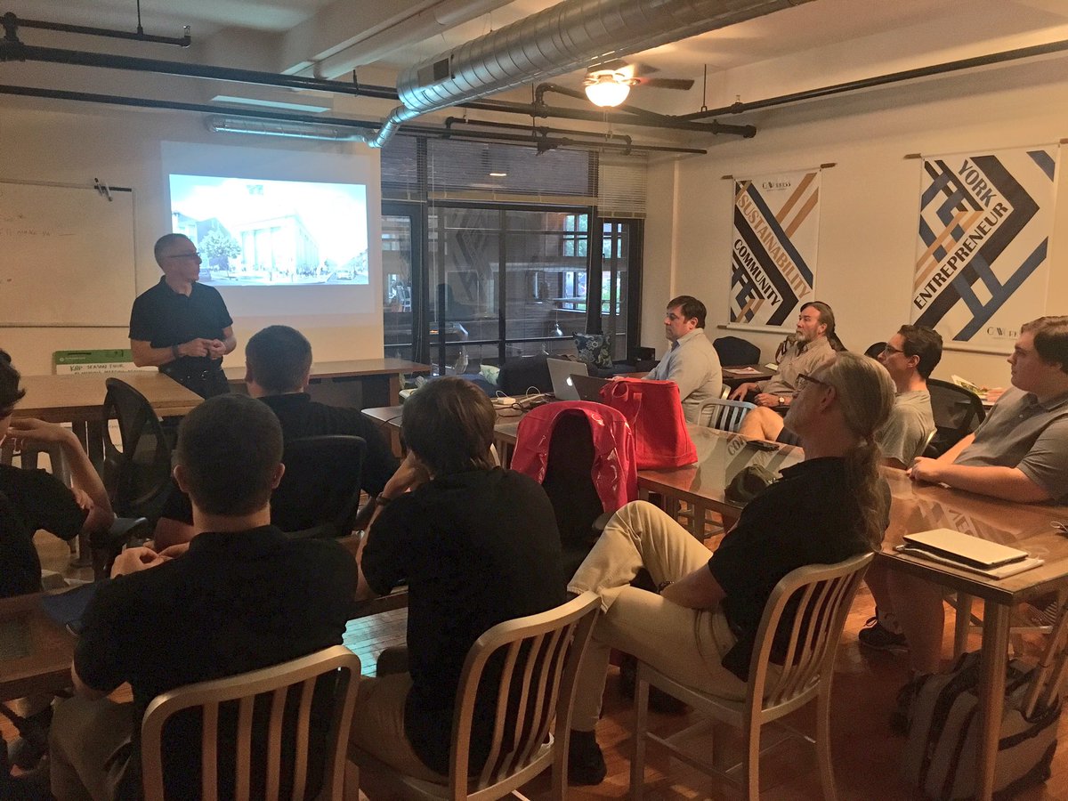 Talking about <a href="/RiseOfRest/">Rise of the Rest</a> Pitch Competition at tonight's Central PA New Tech Meet Up. Thx for hosting us <a href="/CoWork155/">CoWork155</a>!