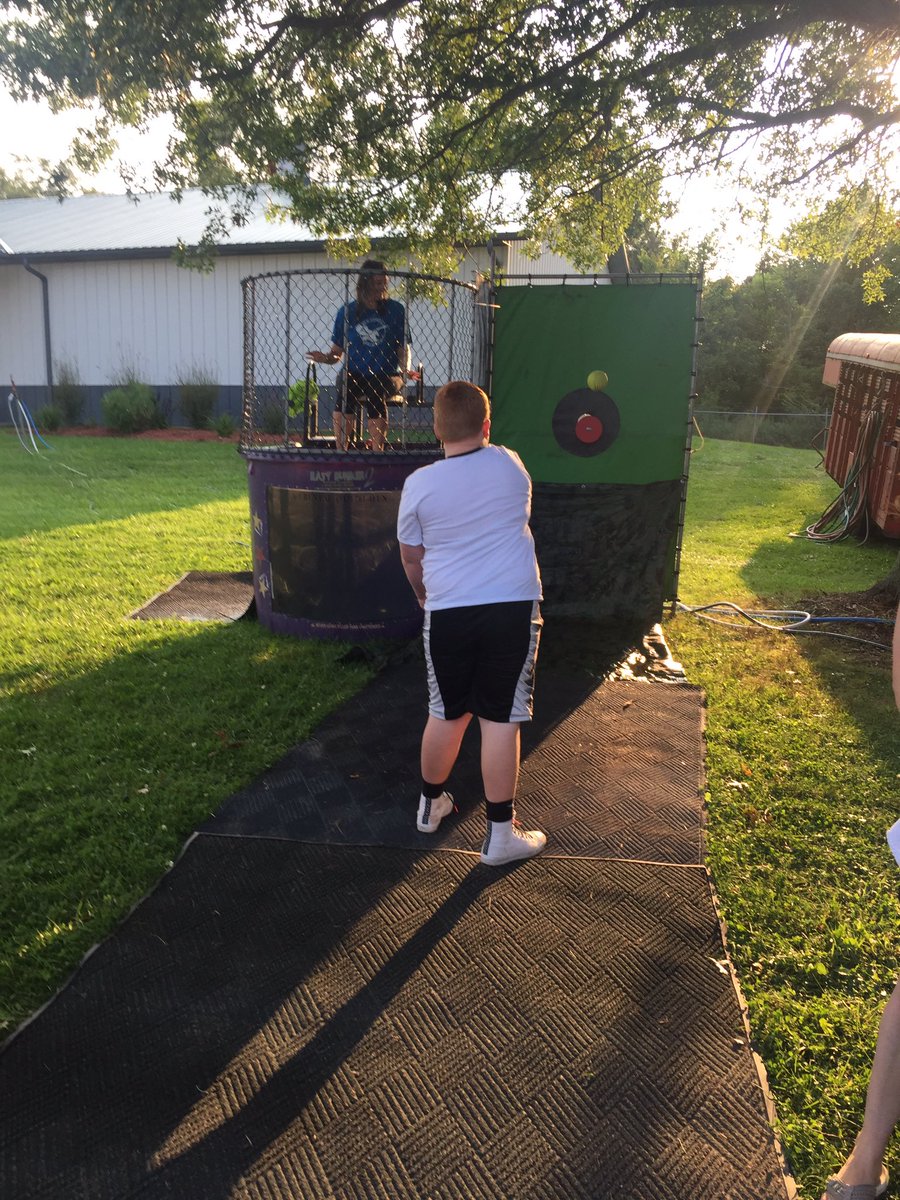 KReutman's tweet photo. Dunking  teachers to support BES WhizKids tutoring https://t.co/jn0qV1nNuA