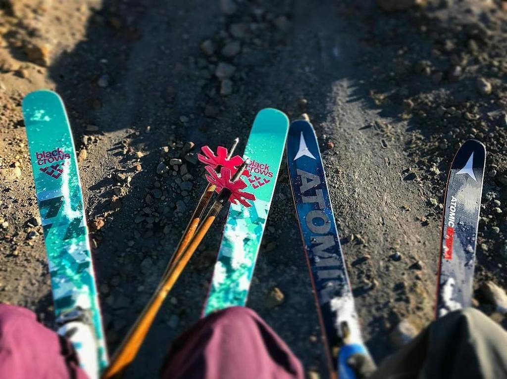Skiing? @mountainlovely #bambooosbetter
・・・
Oh hai... where's the snow? 😛 #timberlinelodge #palmersnowfield ift.tt/2fnRqg4