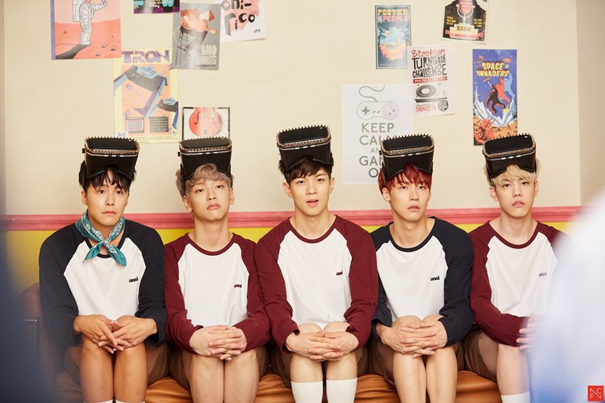 Vliveofficial's tweet photo. The real #NFlying is here! The handsome boys will surely make you feel good! Take a peek to their pictorial shooting https://t.co/5Edwy0nOlS https://t.co/4O7UWtSkvq