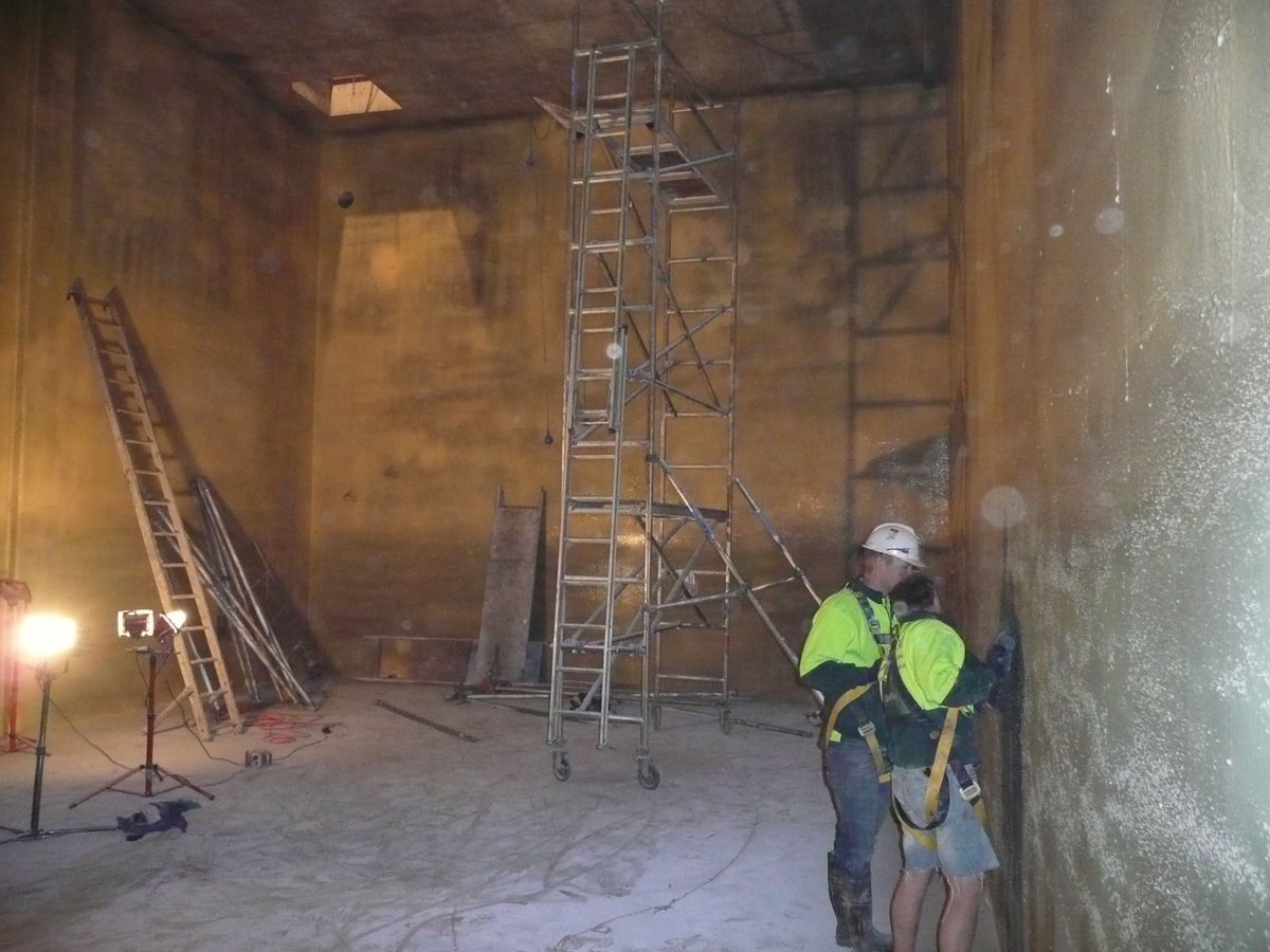 Enviro_AU's tweet photo. Waterproofing isn't only for #bathrooms! 🚿 Inspecting the inside of a water tank at #TopRyde https://t.co/15NZAjP6v7