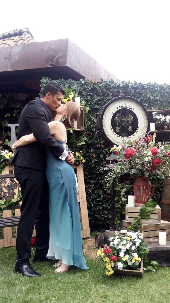EddyRjohanna's tweet photo. #besodeamor versión #10 @AlexSound123 https://t.co/0F0nzPrXQq