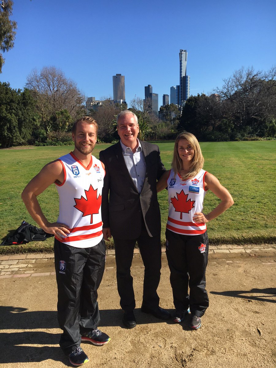 Honorary Consul for Canada in Melbourne René Lalande welcomed the <a href="/AFLCanada/">AFL Canada</a> team captains to Oz for the #AFLIC17 #aflcanada