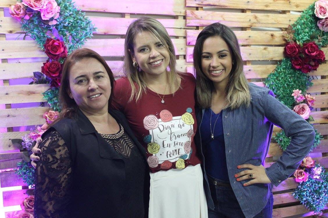 FernandoeFlavia's tweet photo. Lembrança do Chá de mulheres lagoinha Cajuru /Pastora Ednaura e Eliza , mulheres que nos abençoaram de uma forma tremenda ! https://t.co/r3Bff6CvhW