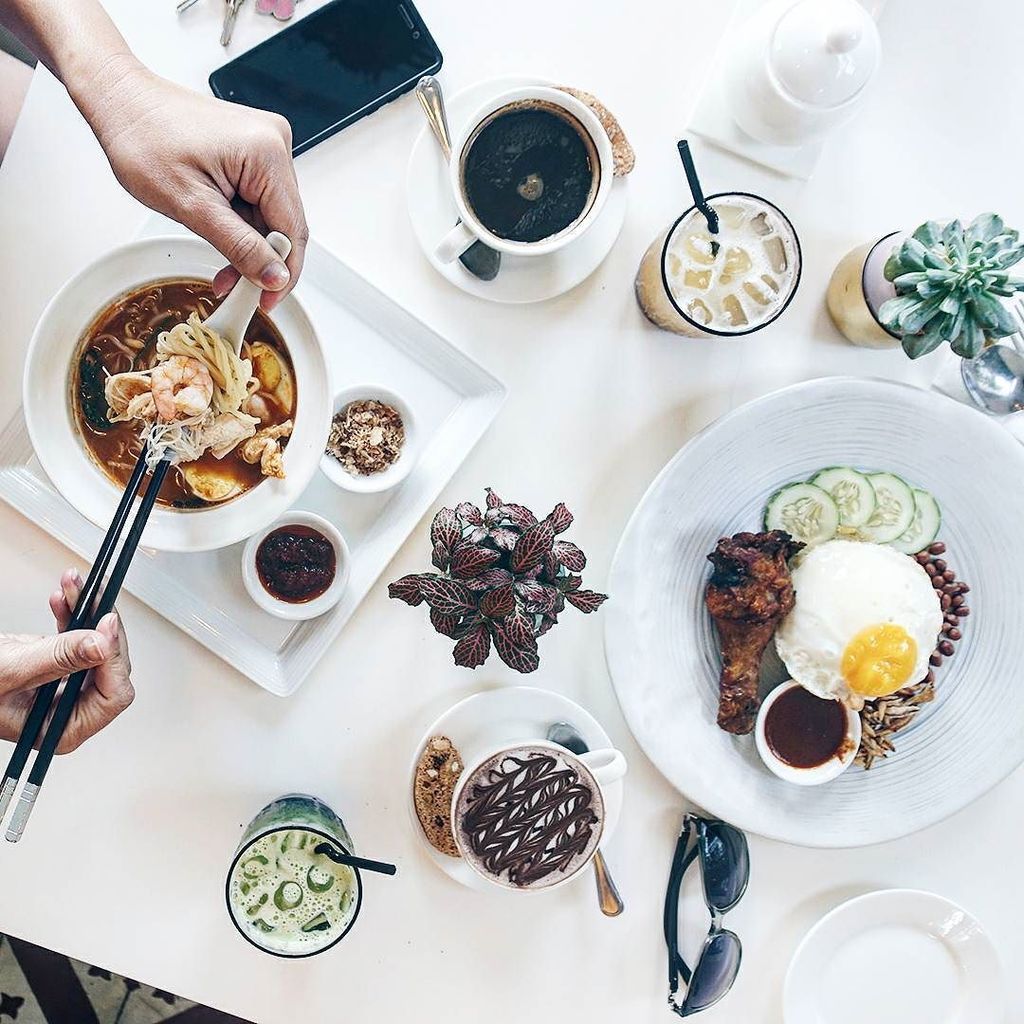 agentcikay's tweet image. Morning! 🍜🍴 #foodblogger #travelblogger #handinframe #prawnmee #prawnnoodles