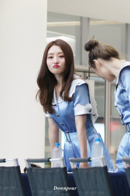 DGrDpUkVwAAbGrG.jpg:small