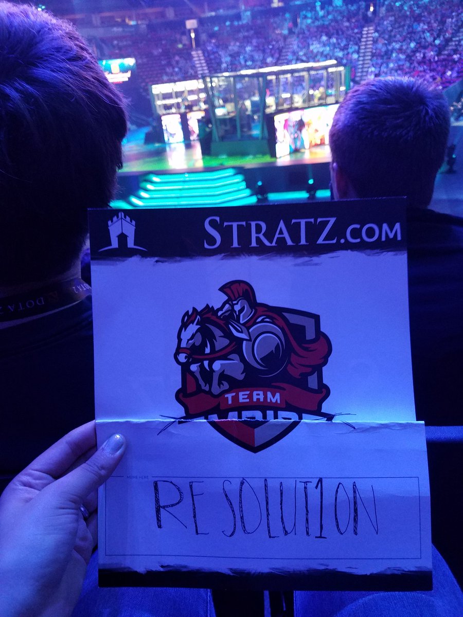 TheGenGiraffe's tweet photo. Let's be honest... https://t.co/dDE6O29Czs