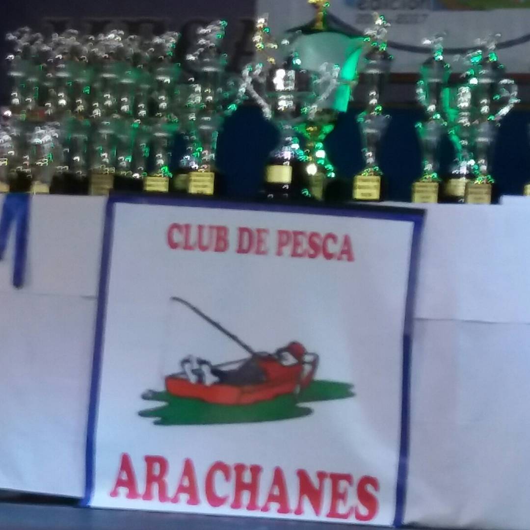 CarmenTort3000's tweet photo. Lindo domingo compartido #ClubDePescaArachanes cumple 18🎂 y felíz 17° entrega de premios y a #Las1 de la pesca!! https://t.co/txzV5oSW1Z