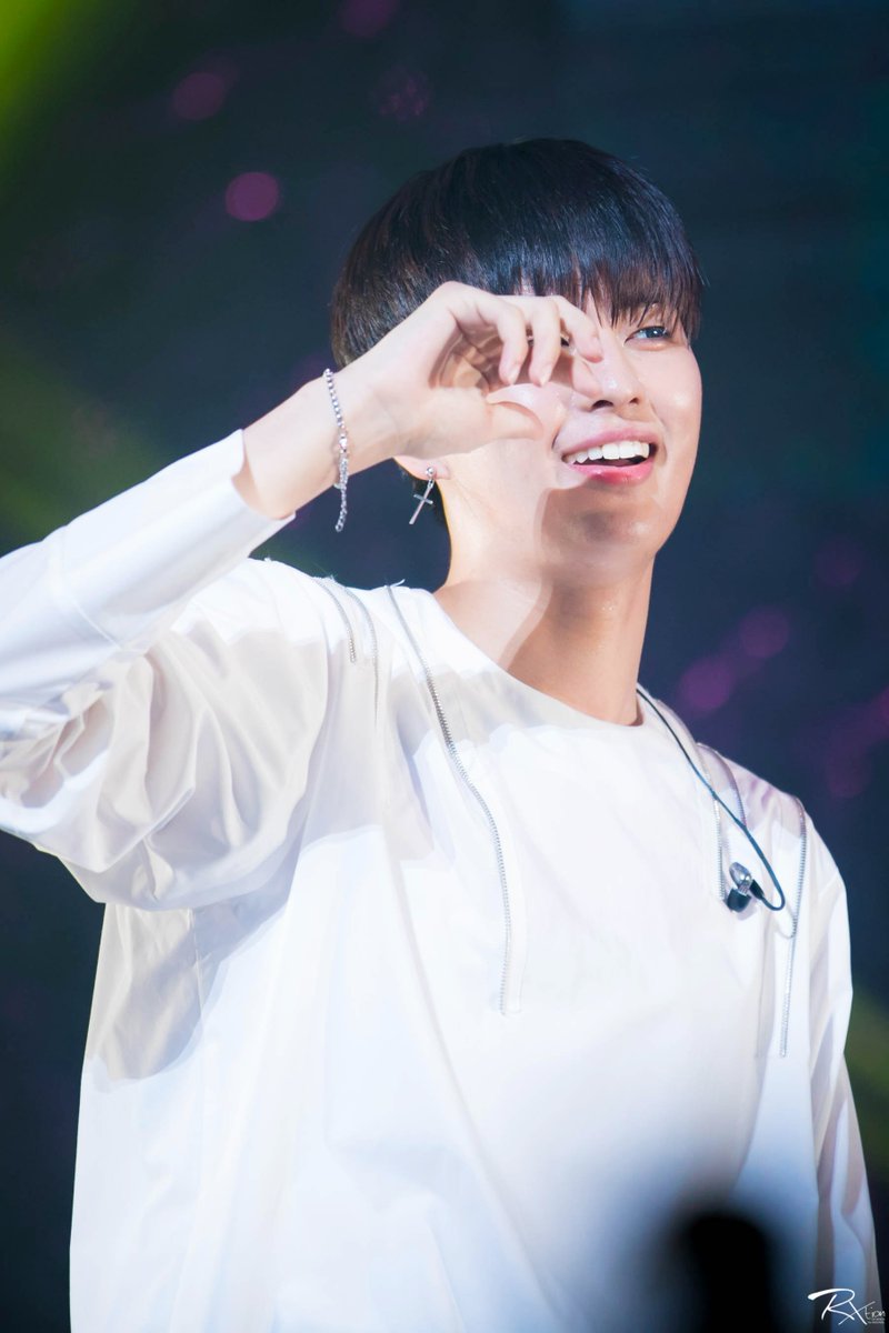 R10tionP's tweet photo. 170806 OSAKA SHOWCASE @UP10TION
#업텐션 #UP10TION #고결 #고민수 #KOGYEOL #コギョル https://t.co/wJ5KfkgxID