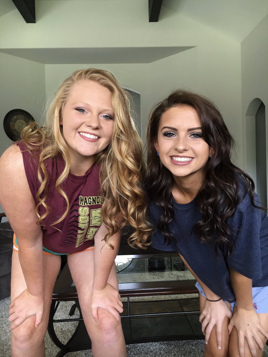 _reagan22's tweet photo. Meghan Makinley I love you forever!! You're the funniest person I know!! Happy bday bestie💕 7 years and counting ;) #uhsystem https://t.co/np77Gr2ca3