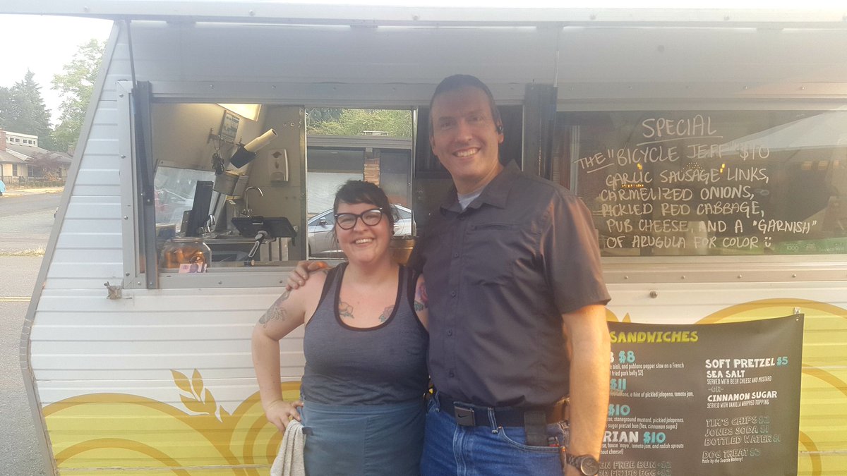 We had the "Bicycle Jeff Special" Yes, Ace of Trades has a hearty appetite 😊