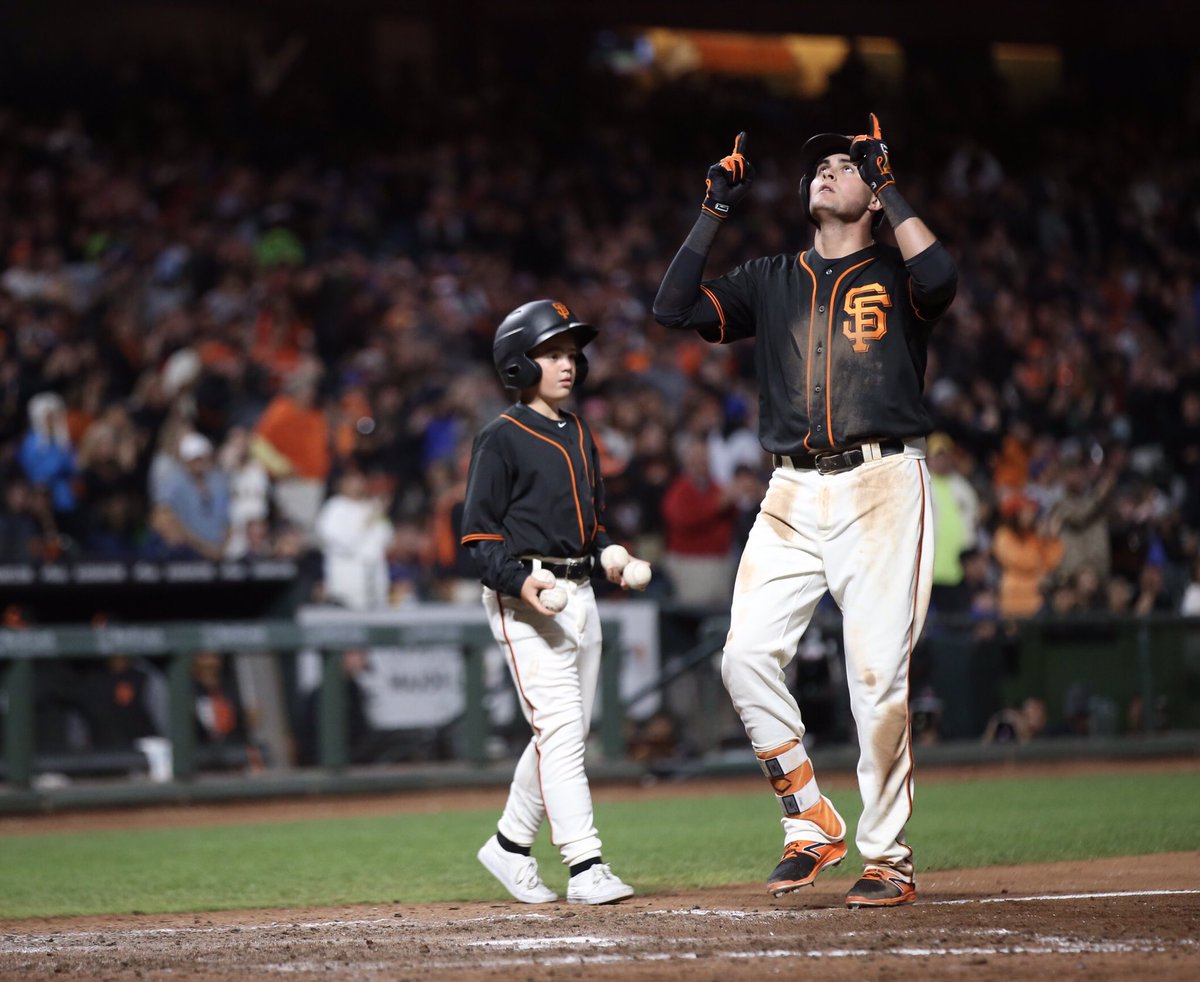 .@Jonesy_56's 1st career home run: 405 feet 💪🏼  #SFGiants https://t.co/k4cuUp7X4m