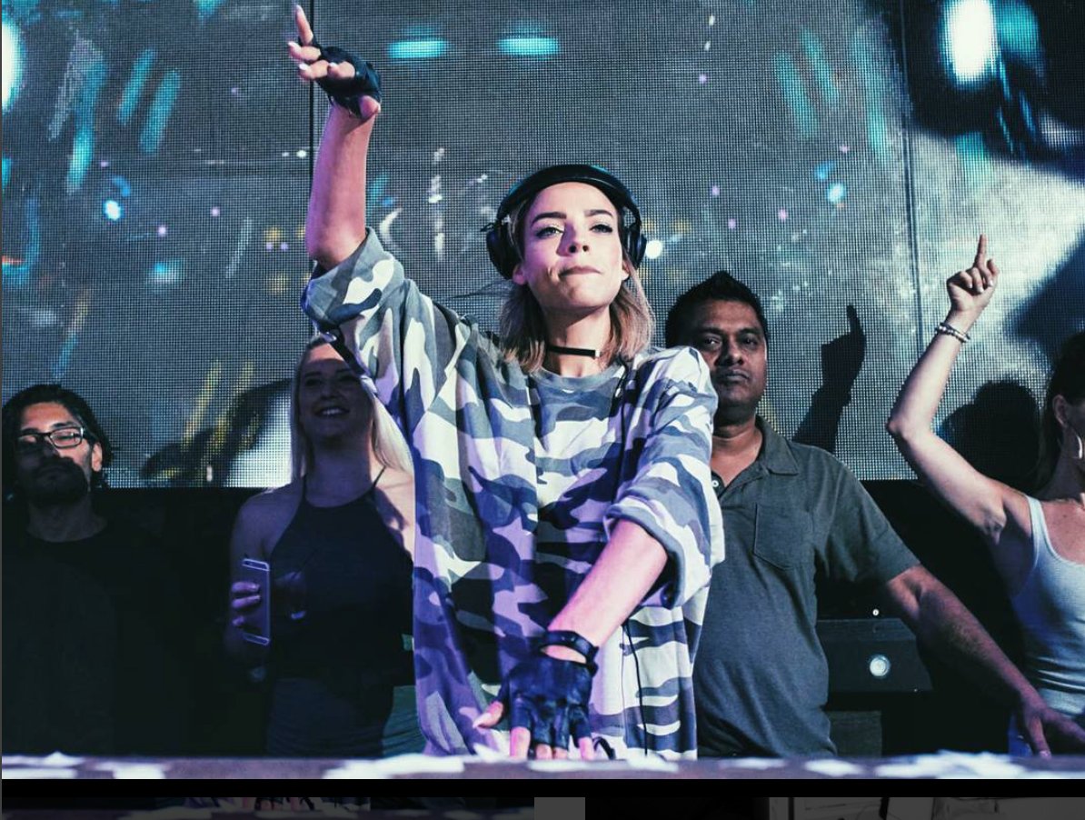 bass face