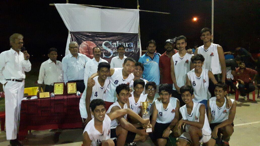 INDIRASCHOOL's tweet photo. INS Basketball team bagged first prize in the U-18 Invitational Basketball Tournament organised by Sahara Sporta Club, Solapur. https://t.co/hmhNB0OmQ8
