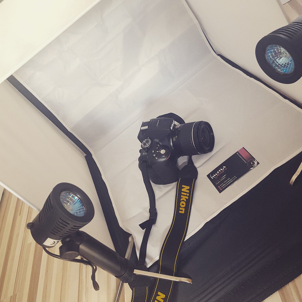 HusnaDesigns's tweet photo. Behind the Scenes @HusnaDesigns #HappyTuesday #LightsCameraAction
#ProductiveDay #Design #Print #CreativeDesigner #EdinburghPrinters https://t.co/dEdTGFy07n