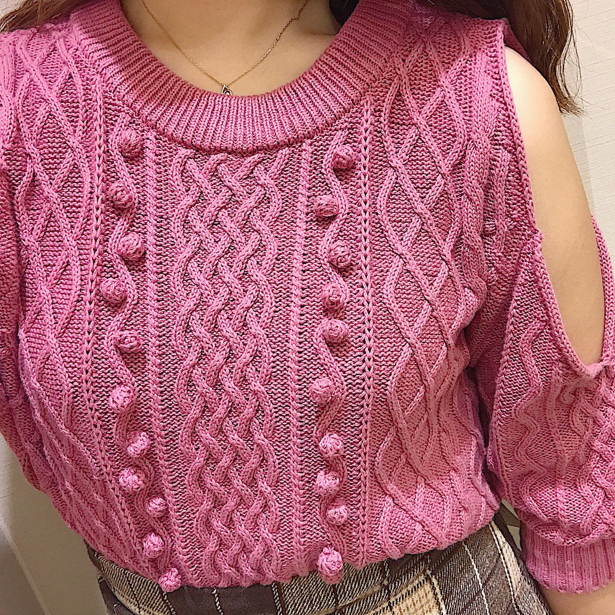 Evelyn 新宿店 ショッキングピンクのニットを主役に秋らしいコーディネートを トップスは薄いニット素材で今の時期から着て頂けます スカートはサイズがs Mサイズございます 着用 Mサイズ Knit 4 900 Tax Skirt Evelyn Scoopnest Evelyn 新宿店 ショッキングピンクのニットを主役に秋らしいコーディネートを トップスは薄いニット素材で今の時期から着て頂けます スカートはサイズがs Mサイズございます 着用 Mサイズ Knit 4 900 Tax Skirt Evelyn Scoopnest