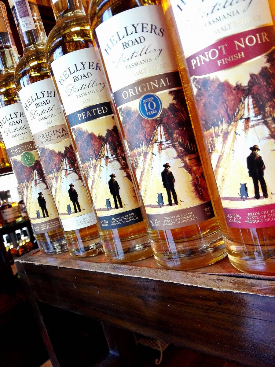 ShopBallantines's tweet image. Rodzinne zdjęcie #hellyersroad #whisky 😀❤️
Whisky Pochodząca z Australii, najmniejszego stanu Tasmanii👌
#Singlemalt #TuesdayMotivation 🔥💪