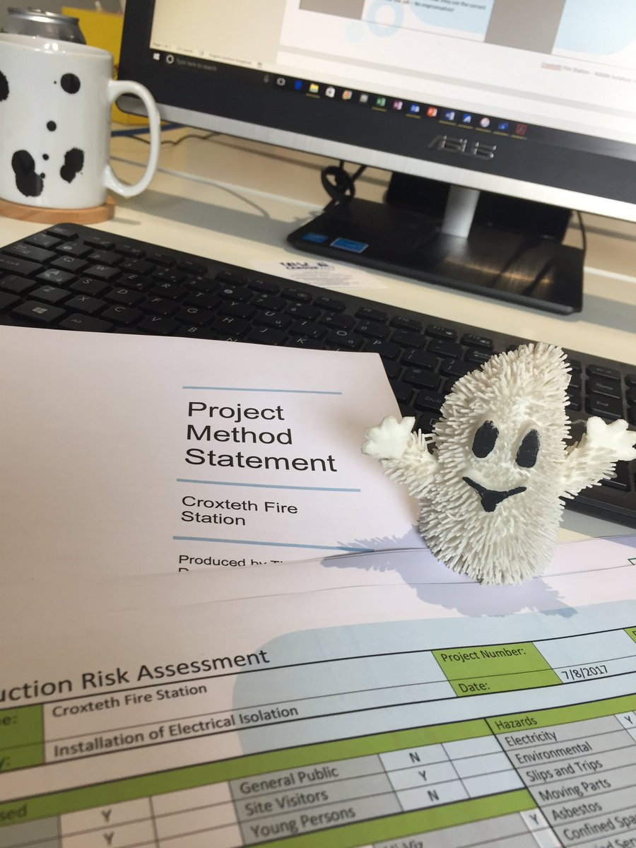 ThinkSafetyDocs's tweet image. All ready for a pre start meeting and handover of our full H&amp;amp;S site documentation package completed on behalf of our client.