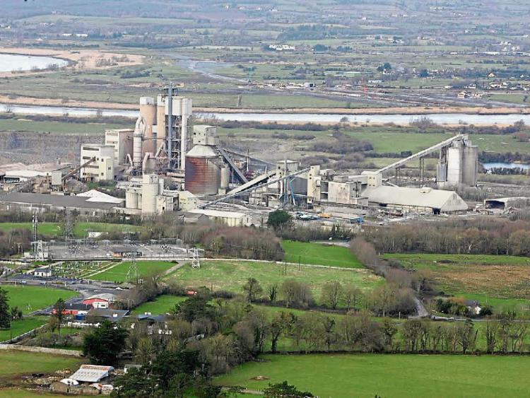 EverythingIre's tweet photo. An Bord Pleanala cements date for oral hearing over Irish Cement's Limerick plans
Via Limerick Leader 
https://t.co/dVaCABA5Sl https://t.co/jsthx18QpB