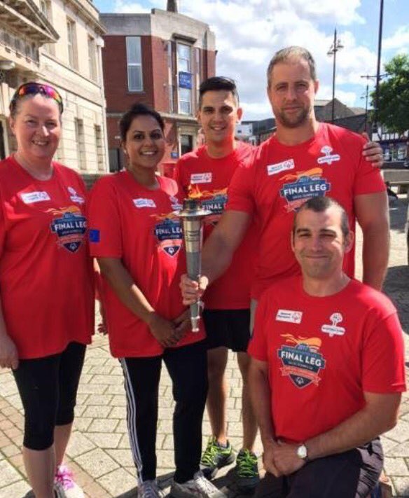 SYP_Events_Ops's tweet photo. Your #letr running team for today (including yours truly) hoping for a great and dry-ish day. @SOGreatBritain #syptweet https://t.co/uitOaGRLz2