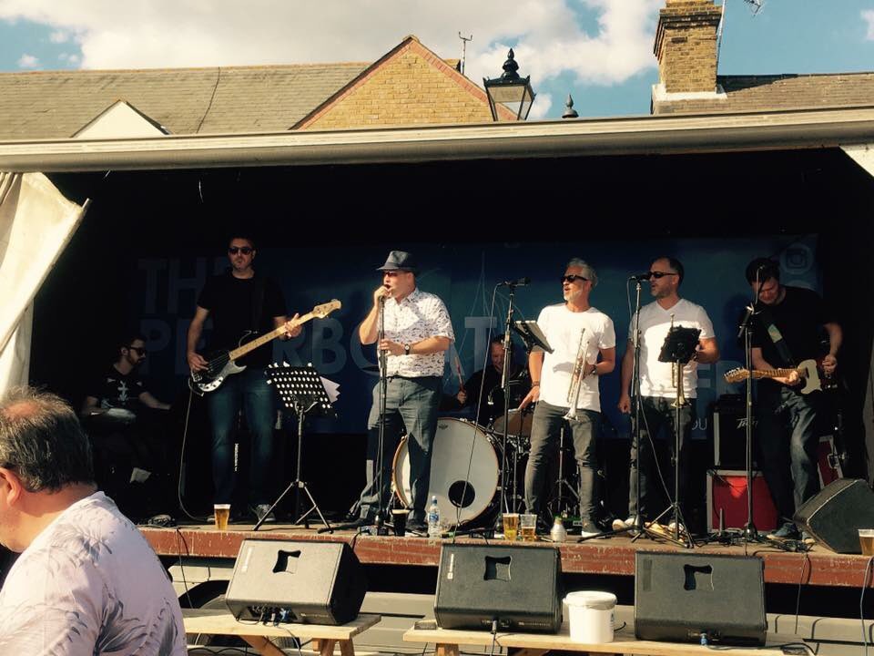charleybband's tweet photo. #1 https://t.co/mVUVOvVf8Y
