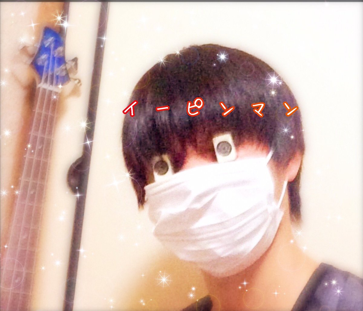 みこと tweet media