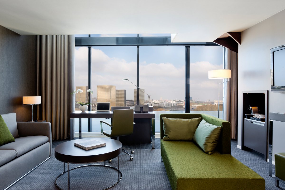 PullmanBercy75's tweet photo. Le mardi, c'est découverte de nos suites Dupleix ! ✨ https://t.co/FUGSCumfqF