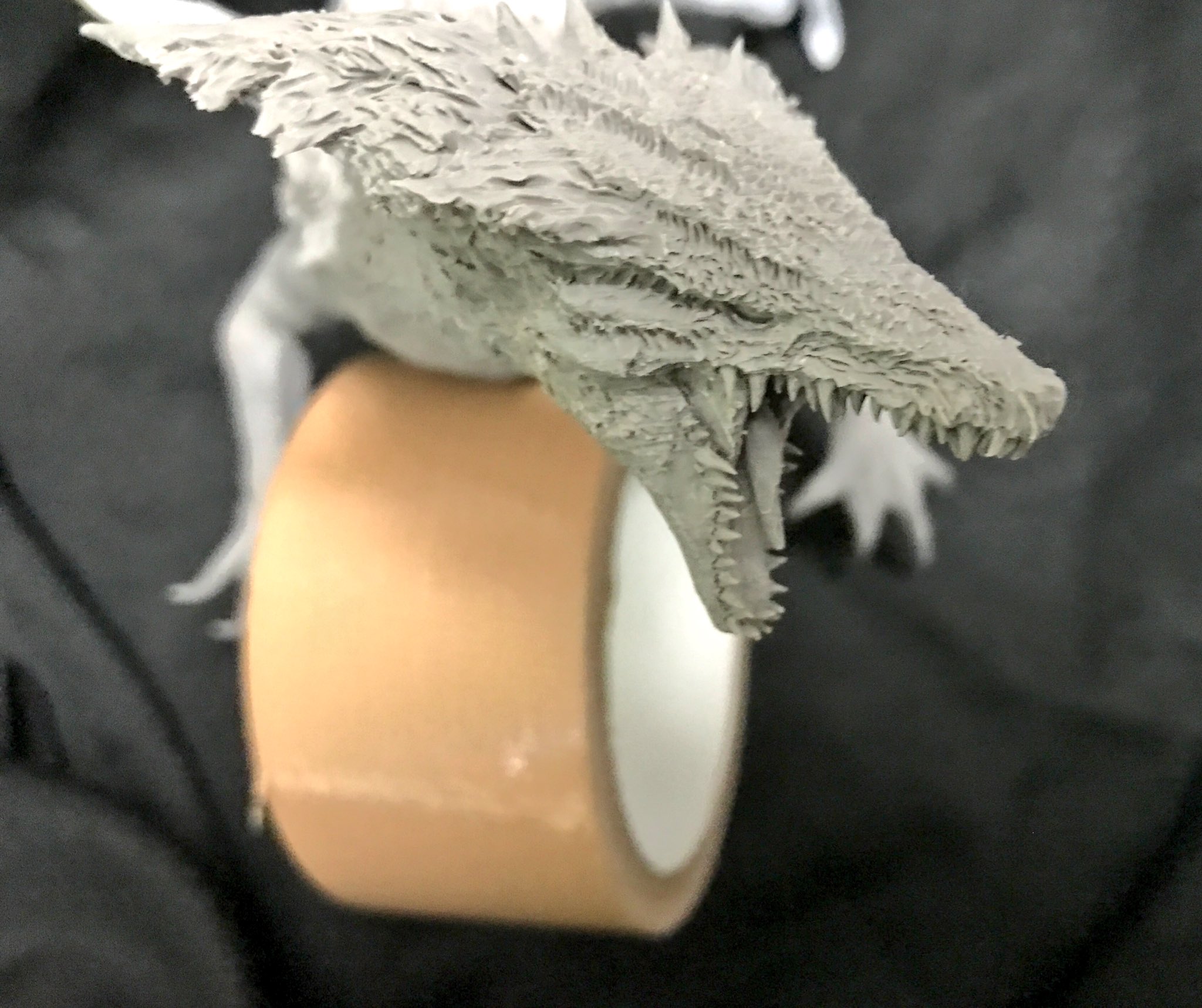 闇喰らいのミディール フィギュア