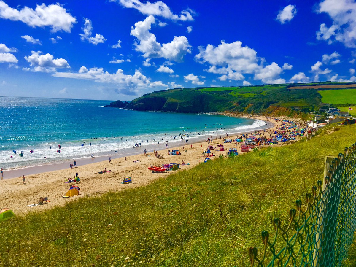 Please can we have some more days like this 😎 #praa sands #beachplease #cornishbeaches #swcoastpath #Cornwall