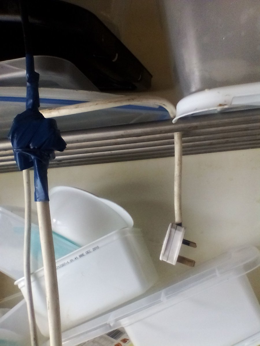 RSManagementLtd's tweet image. Good Morning from Regional Safety Management. Here we have another picture for you. Safe? Not one bit. Book your #pattesting with us today.