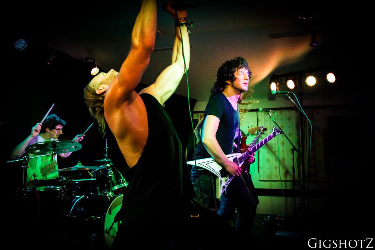 JonOfTheRiver's tweet photo. Here's @GuyJPMiller praising the Metal Gods at #oxroxalive last Saturday. Next @Primitai show 26/08 at Lounge Fest in London #primitai https://t.co/QyRvVU5qJM