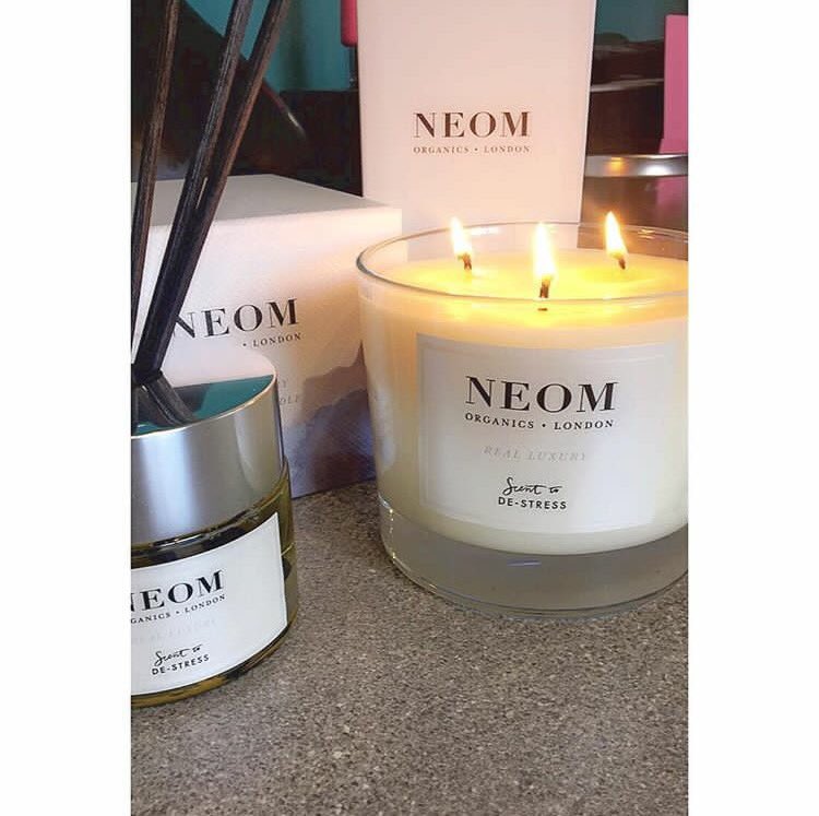We are now selling and offering treatments using <a href="/NeomOrganics/">Neom Organics London</a> products. <a href="/stephfieldingx/">Steph</a> loves them, thanks for the photo 😘