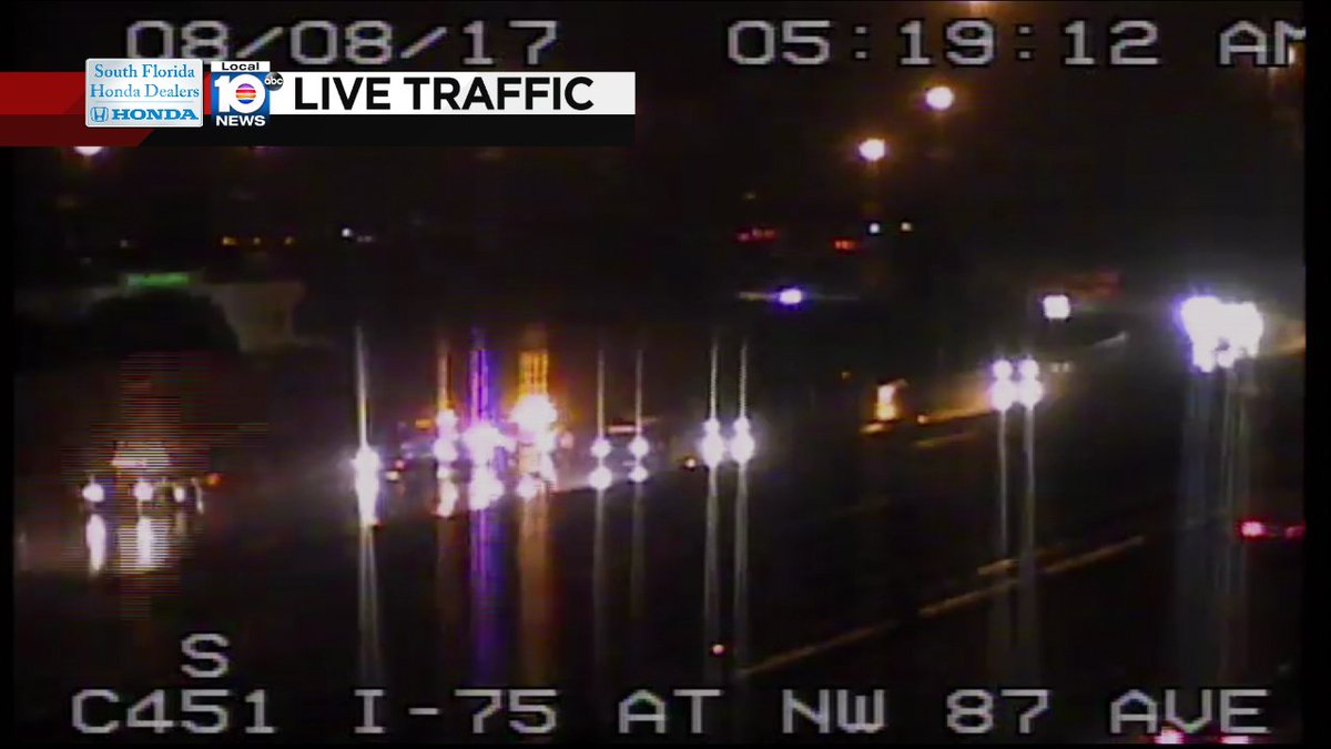 Crash on I-75 SB at SW 138th St #traffic https://t.co/gOkmLuNkFC