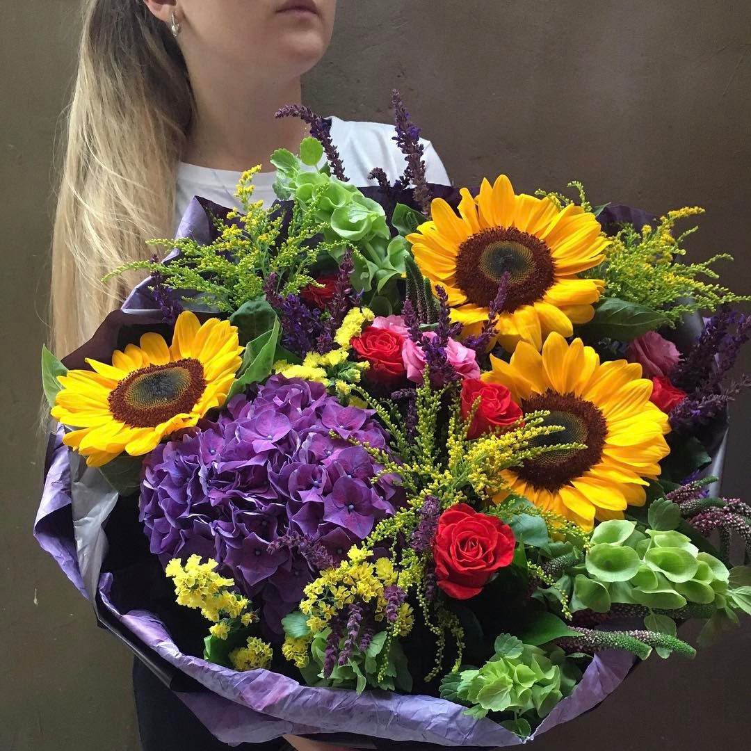 FloridenceRu's tweet photo. Для заказа особенного букета звоните или пишите в WhatsApp 89185999970. #love #оформлениесвадьбы #свадебнаяфлористика #bride #wedding #букет https://t.co/WleeYpgFXr