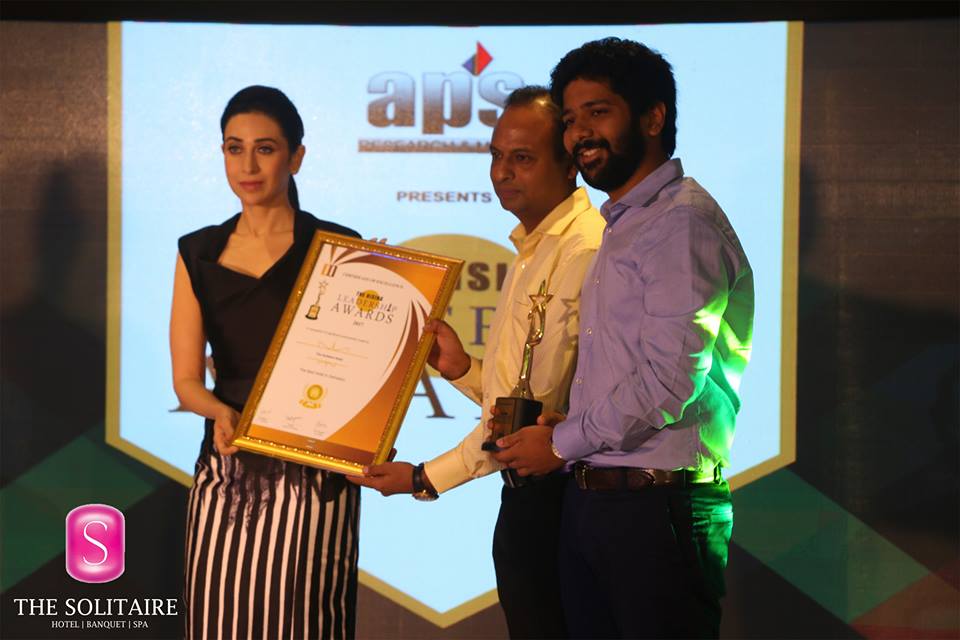 TheSolitaireDDN's tweet photo. We at The Solitaire are very proud to receive The Rising Leadership Award for the Year 2017.
#Success #Awards #SolitaireHotel #hotels https://t.co/MUzjTioJsn