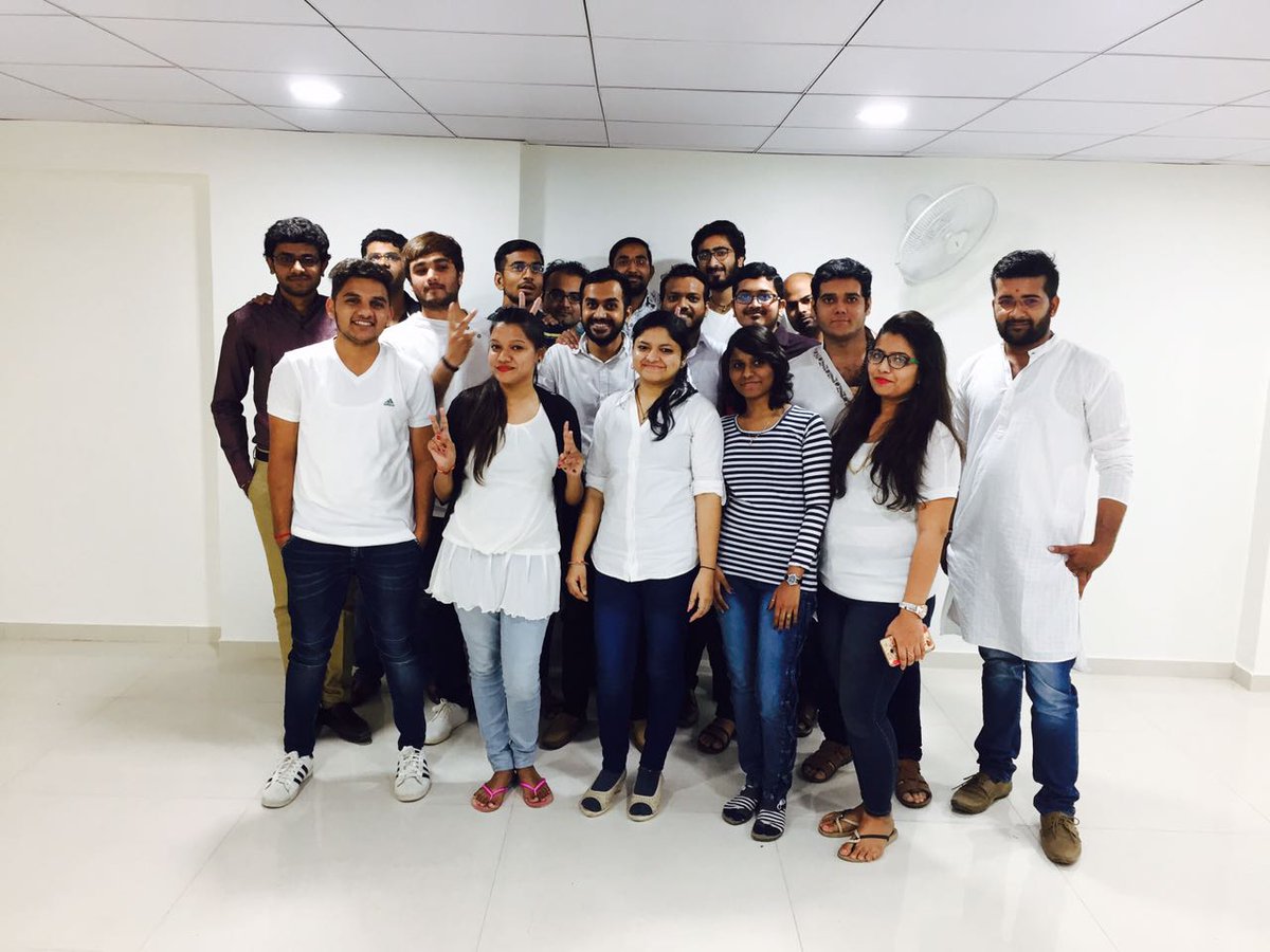 RawalIT's tweet photo. @RawalIT celebrated friendship with a color palette of #White and #Blue this Friendship Day! 
#Rawal #Infocom #Friendship #Day #Celebrations https://t.co/ZoHXSbCelc
